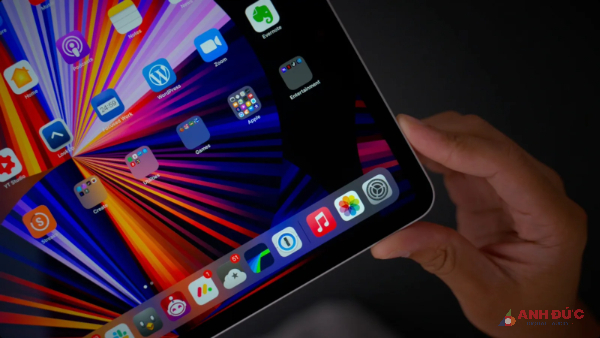 iPad Pro 12.9-inch sử dụng tấm nền Mini LED có chất lượng tốt nhất