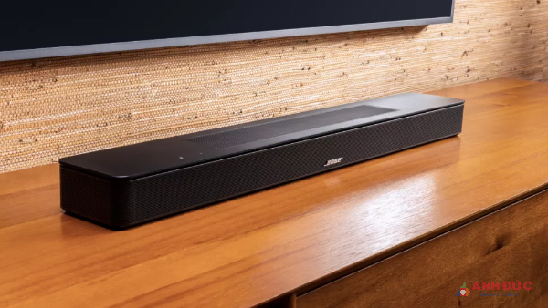 Smart Soundbar 600 có tiêu chuẩn Dolby Atmos và công nghệ xử lý TrueSpace độc quyền