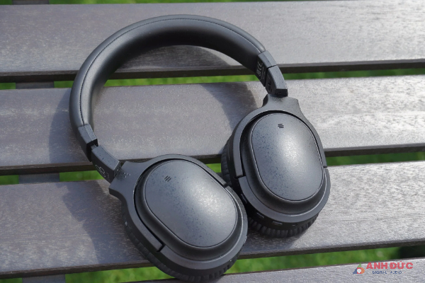 Final Audio UX3000 là chiếc tai nghe có tính hiệu quả cao nhất nếu xét đến chất lượng âm thanh và nhiều tính năng khác