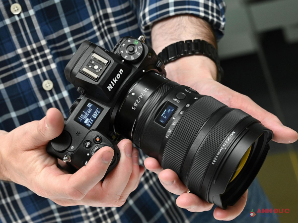 Nikon Z7 II là dòng máy ảnh không gương lật cao cấp nhất của Nikon