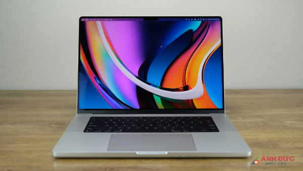 Macbook Pro 14-inch và Macbook Pro 16-inch tích hợp bộ xử lý mới nhất là M2 Pro và M2 Max