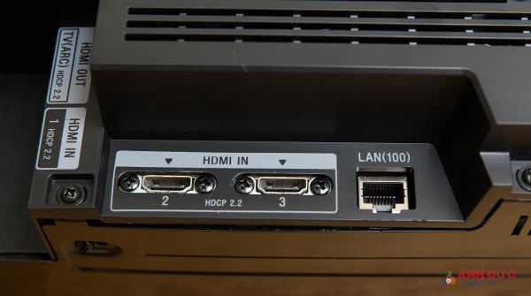 Hầu hết soundbar hiện tại hỗ trợ tiêu chuẩn HDMI ARC/eARC để xử lý các định dạng âm thanh cao cấp
