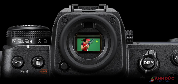 Kính ngắm Nikon Z8 có độ phân giải 5.76 triệu điểm ảnh là hợp lý