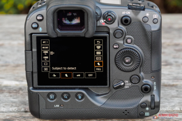 Canon EOS R3 có hệ thống nhận diện chủ thể đa dạng và có thể lựa chọn nhanh chóng