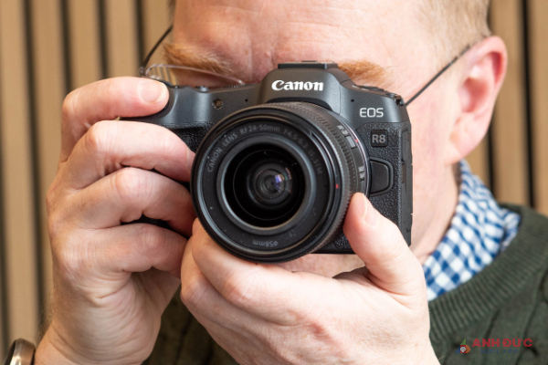 Canon R8 là bước đột phá dành cho phân khúc fullframe cho người mới