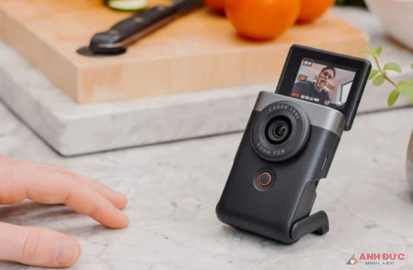 Chiếc máy có thể được sử dụng như là 1 webcam