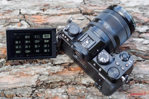 X-S10 về tổng thể là một chiếc máy ảnh có thiết kế tốt