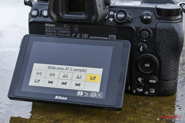 Nikon Z7 II đã bổ sung tính năng lấy nét khuôn mặt, mắt và động vật vào tùy chọn vùng lấy nét