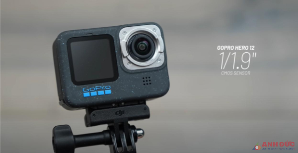 GoPro trang bị cho máy quay của mình cảm biến 1/1.9-inch với tỉ lệ 8:7 đặc biệt cho góc nhìn rất rộng