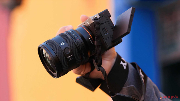 Sony ra mắt ống kính FE 24 - 50mm F2.8 G - Ống kính zoom nhỏ gọn với dải tiêu cự độc đáo