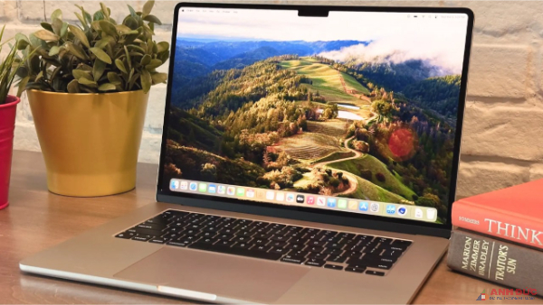 Đánh giá nhanh Apple Macbook Air M3 15-inch – Lớn hơn, nhanh hơn và thông minh hơn