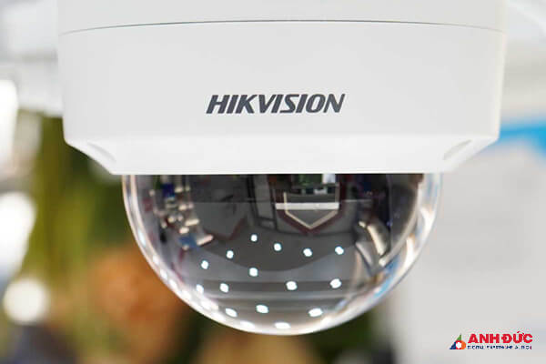 Camera IP Hikvision bán cầu 2MP DS-2CD1121G0-I