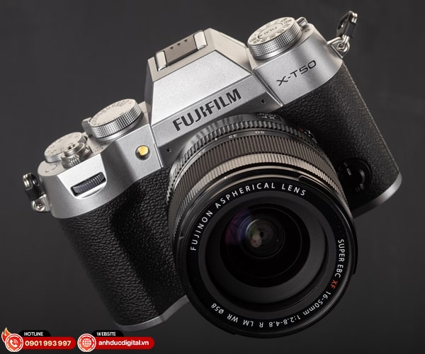 Đánh giá Fujifilm X-T50