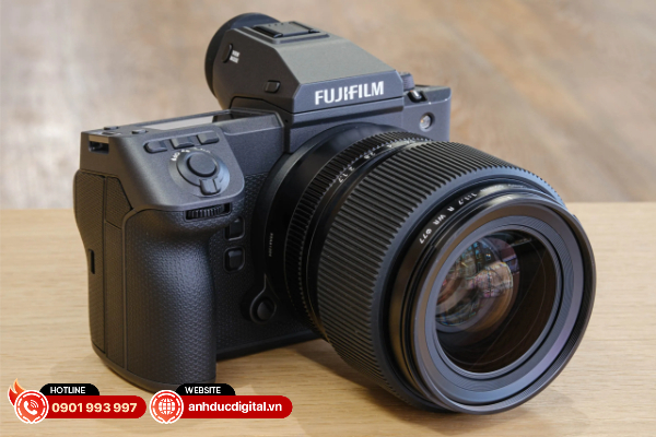Đánh giá chi tiết máy ảnh Medium Format Fujifilm GFX100 II